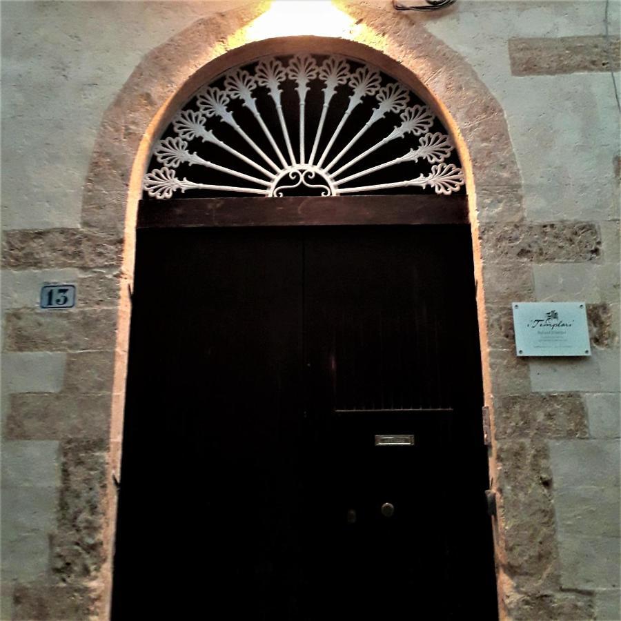 I Templari B&B Self-Contained Brindisi Exteriér fotografie